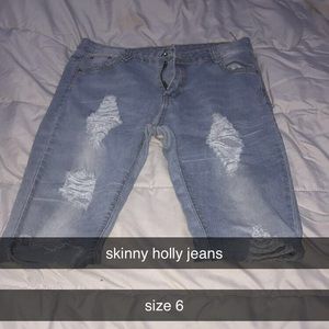 high waisted jeans